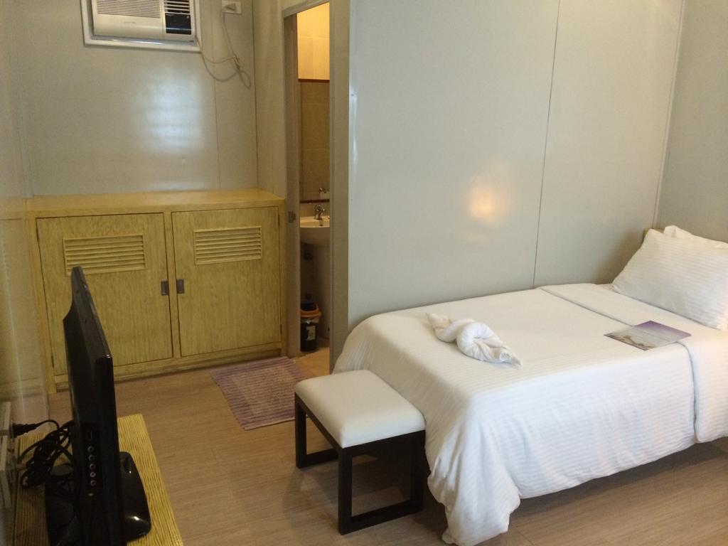 Balabag  Shore Time Hotel - Annex מראה חיצוני תמונה