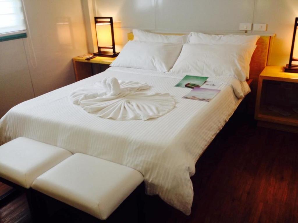 Balabag  Shore Time Hotel - Annex מראה חיצוני תמונה