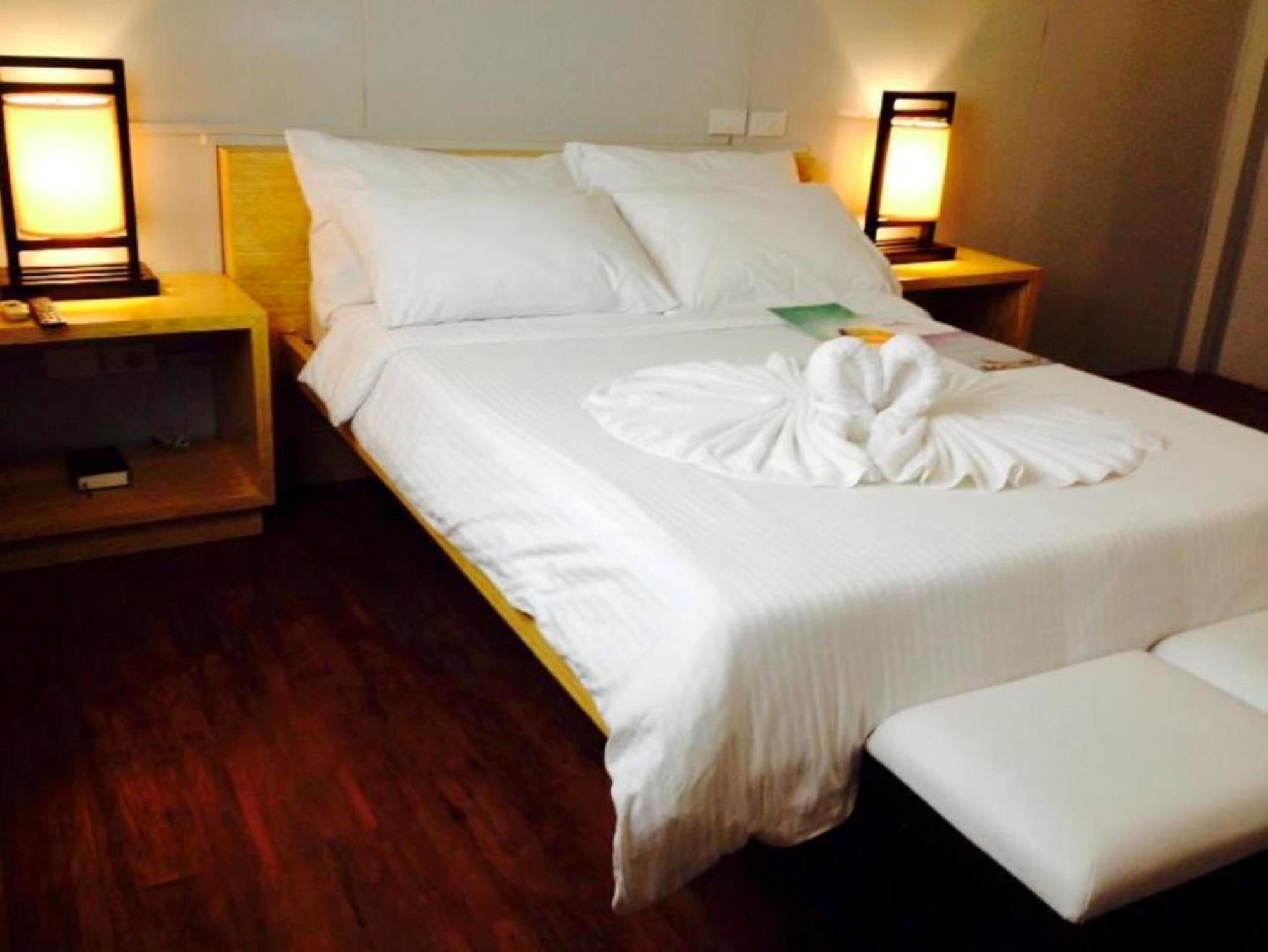 Balabag  Shore Time Hotel - Annex מראה חיצוני תמונה